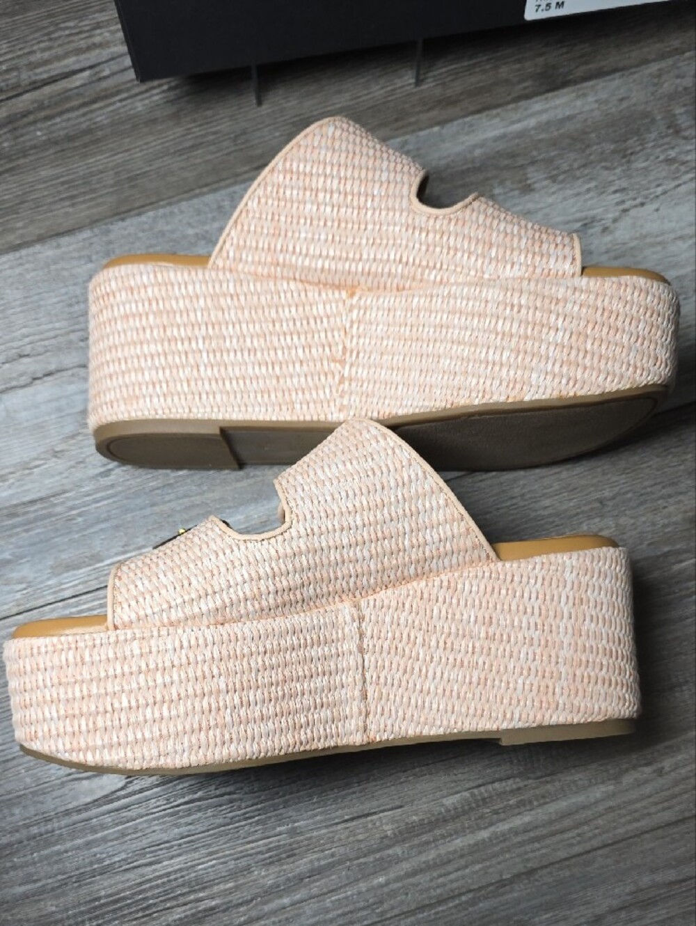 Marc Fisher LTD Poppy Platform Slide Sandal in Light Pink Size 7.5 *NWT - Picture 4 of 10
